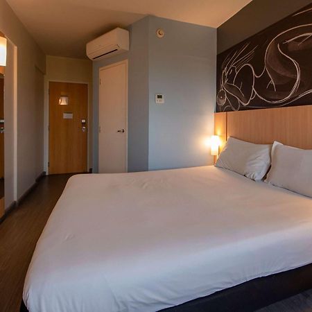 Ibis Guaratingueta Aparecida - Circuito Da Fe Hotel Kültér fotó