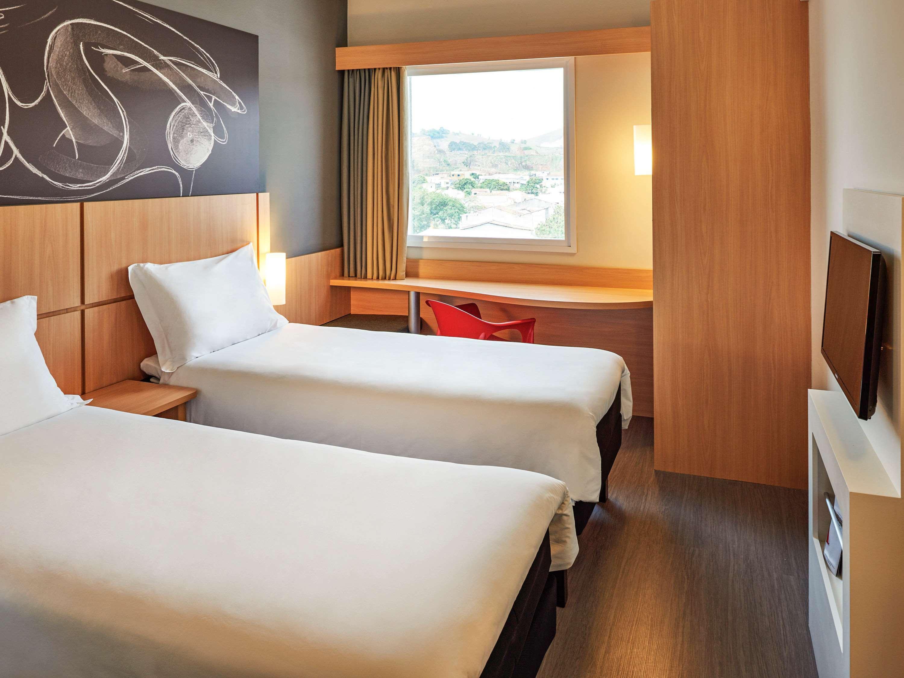 Ibis Guaratingueta Aparecida - Circuito Da Fe Hotel Kültér fotó