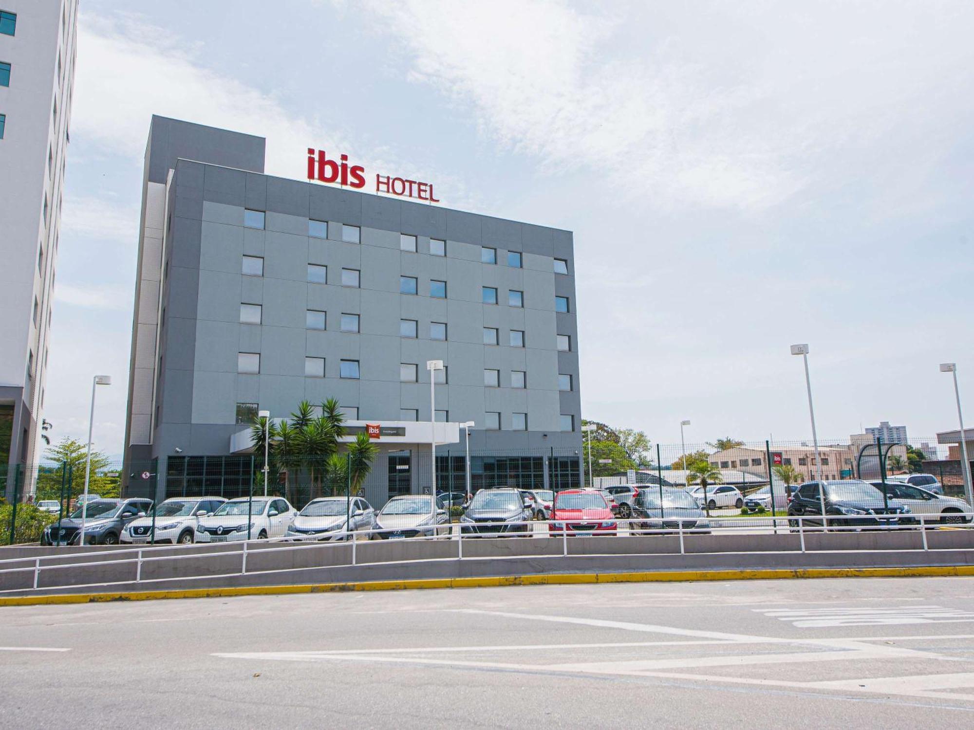Ibis Guaratingueta Aparecida - Circuito Da Fe Hotel Kültér fotó